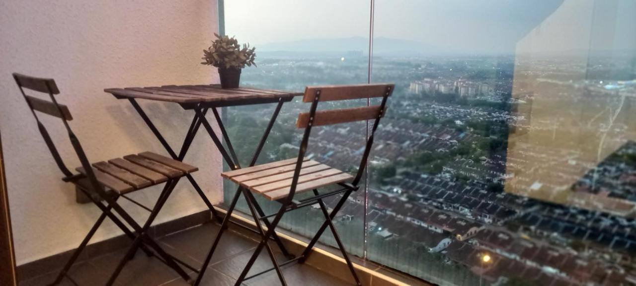 Luxe Suites At Skyloft Johor Bahru Exterior foto