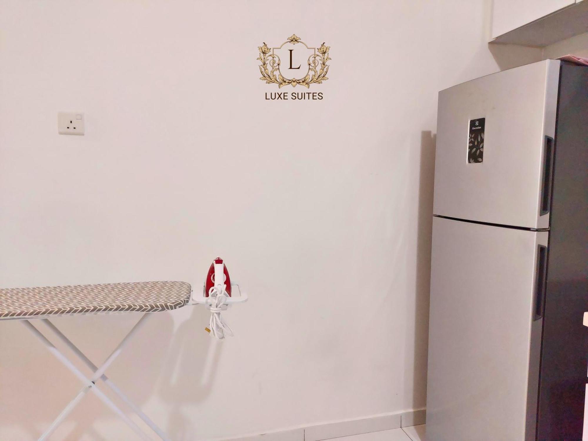 Luxe Suites At Skyloft Johor Bahru Exterior foto